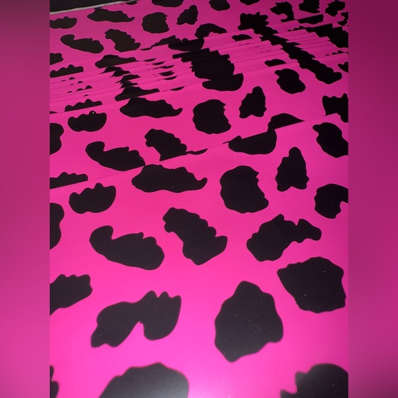 Large- 10 count Hot Pink Cheetah Poly Mailer - 10x 13 - Picture 4 of 4